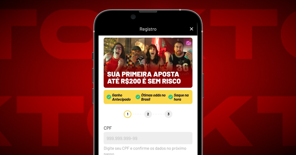 Imagem mostra smartphone aberto na página de cadastro da KTO